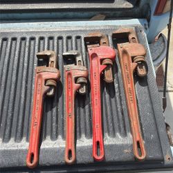 4 Heavy-Duty RIDGID Pipe Wrenches - 2x 14” & 2x 18” Lot