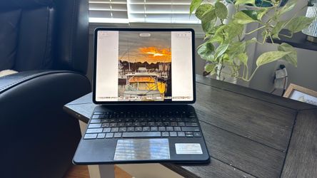 Apple iPad with Magic Keyboard Case