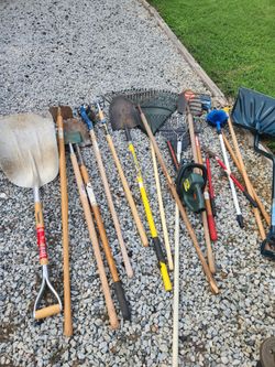 16 Yard Tools plus Electric Hedger - $100 firm for all - Apex