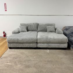 Massive Double Chaise 🚛 Same Day Delivery