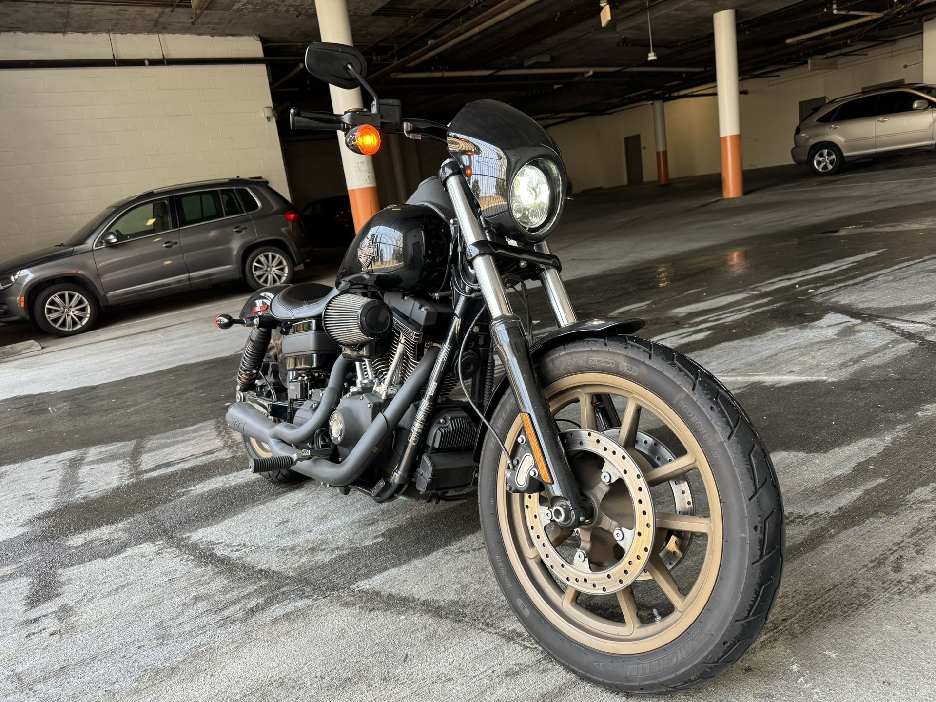 2017 Harley Davidson FXDLS
