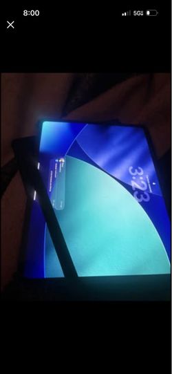 iPad Pro 13-inch (M5) Wi-Fi + Cellular