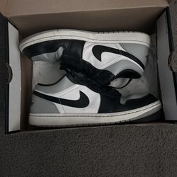 Jordan 1 grey and black lows size 11
