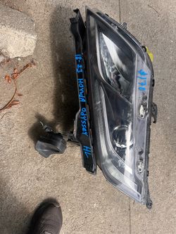2018-2023 HONDA ODYSSEY LEFT SIDE HEADLIGHT