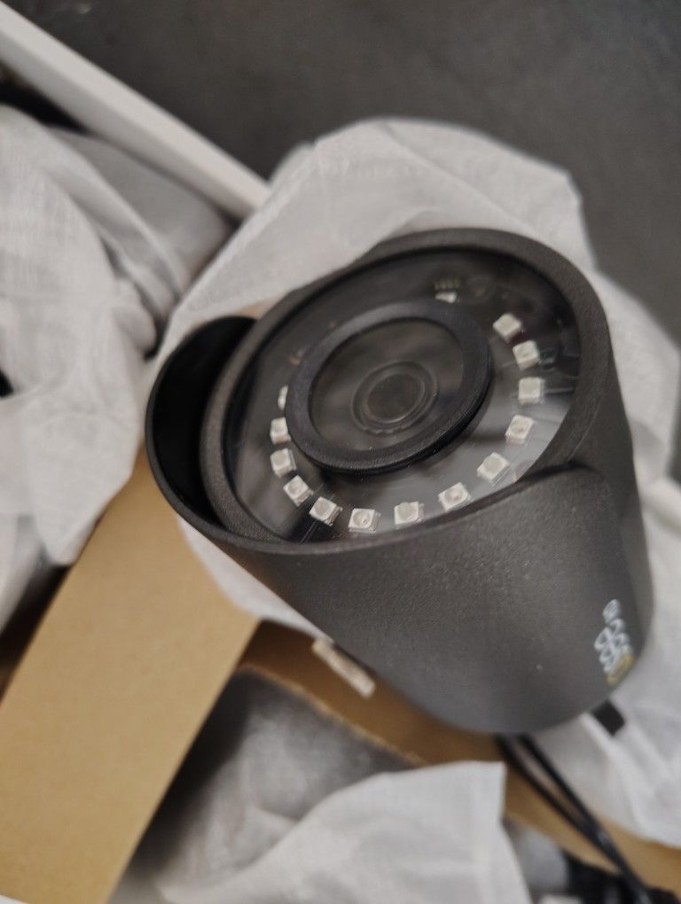 4 Pack Qsee HD Security Cameras