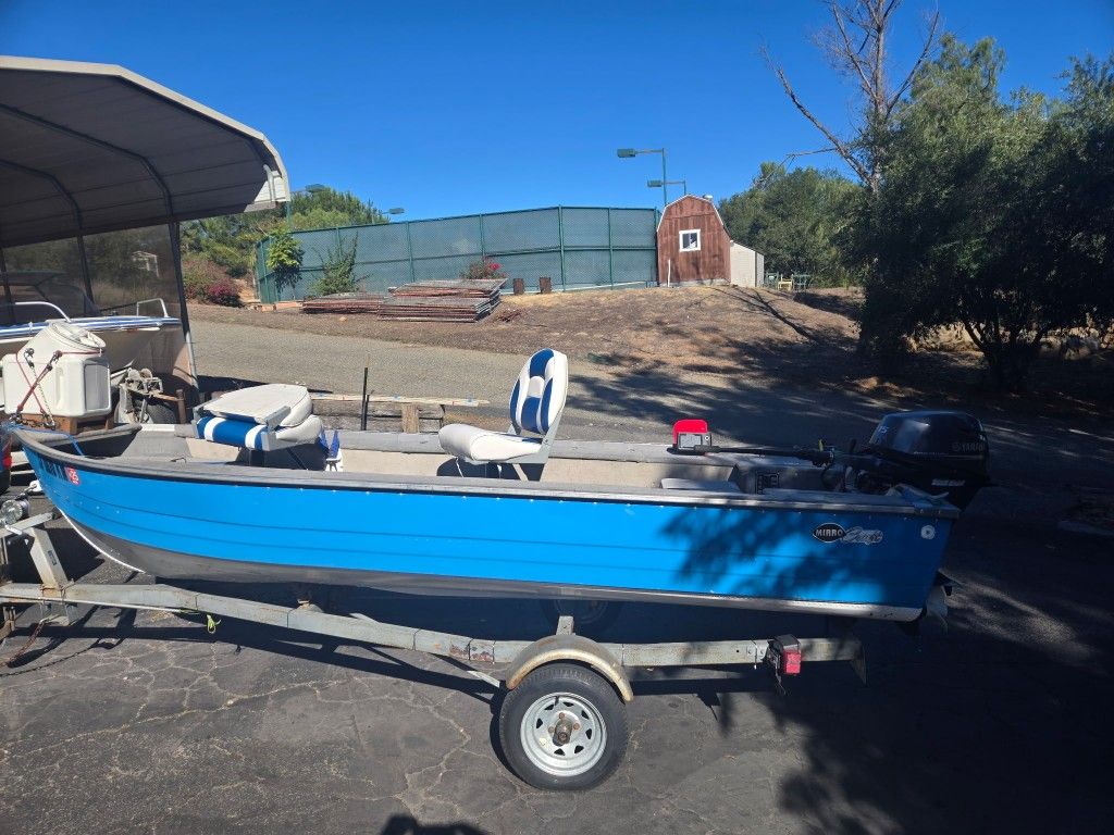 Bay/Bass Boat (With Trailer)