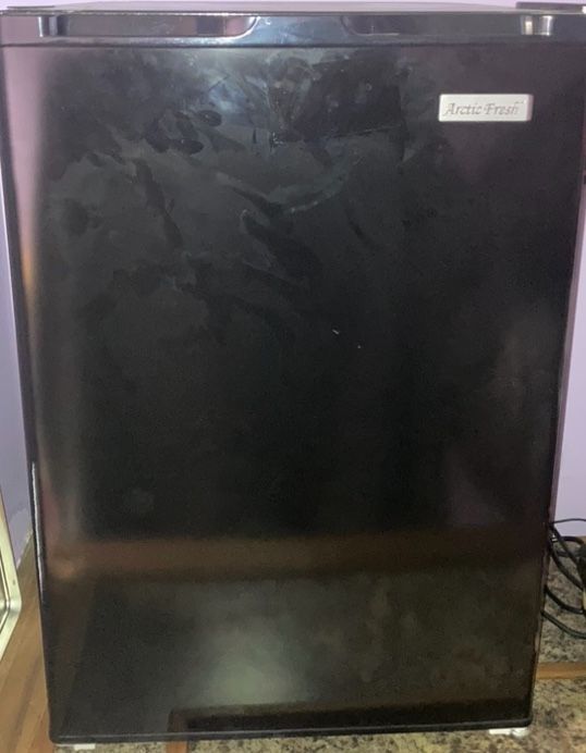 Arctic Fresh 2.7 Mini Fridge