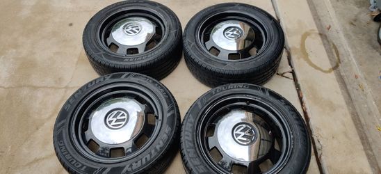 2012 + Volkswagen Beetle rims & tires
