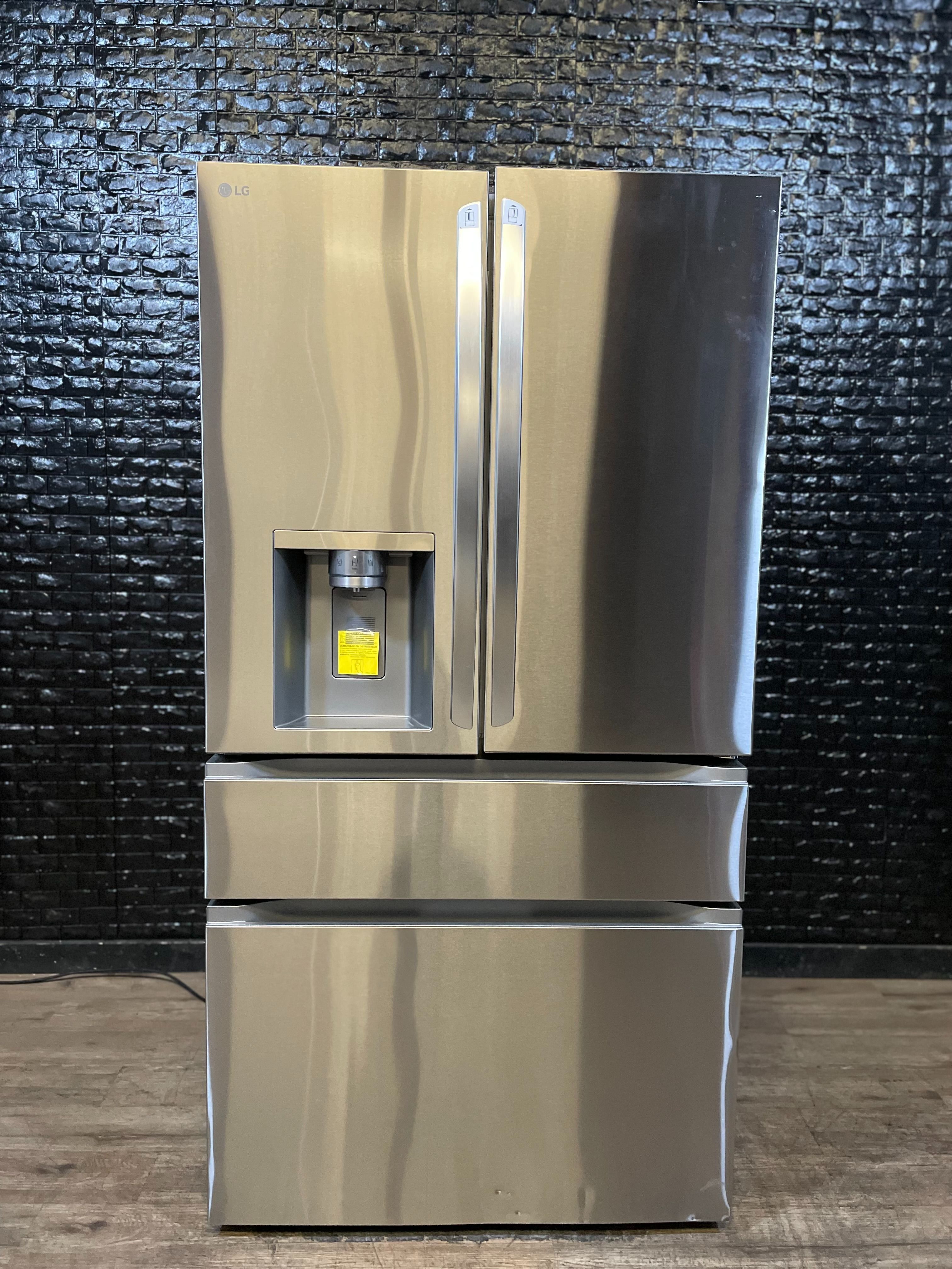 LG REFRIGERATOR w/WARRANTY! R2651A