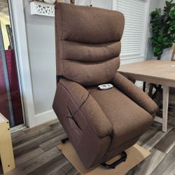 New Recliner/ Electric Lift Chair