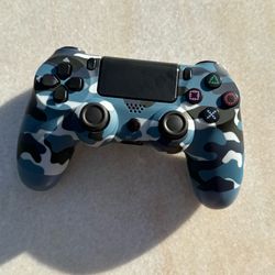 DualShock PS4 controller