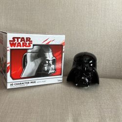 Star Wars Darth Vader 3D Character Mug With Lid. New InBox Never Used