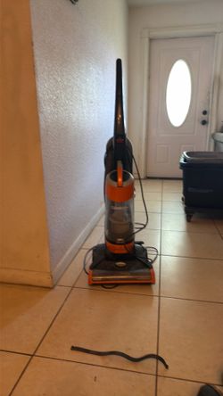 Bissell Cleanview upright vacuum