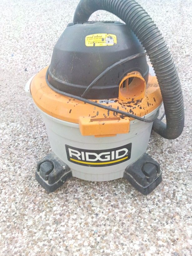 Rigid Shop Vacuum