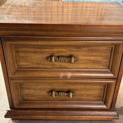 Nighstand ( 2 drawers)