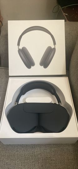 Apple AirPods Max Midnight -Warranty to Nov 2025 + Receipt for