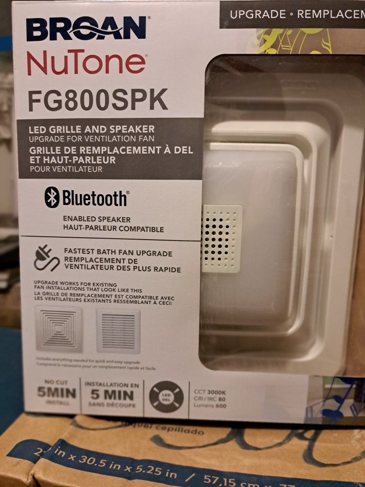 Ceiling Light W/Bluetooth Enabled Speaker