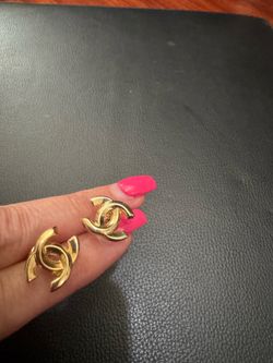 18K real gold ( not plated )