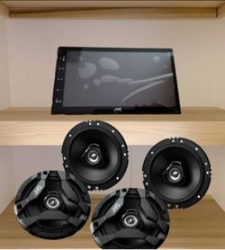JVC double din with 4x 6.5" JVC Speakers