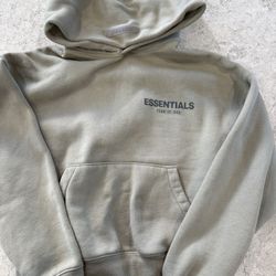 Essentials Sweatshirt,