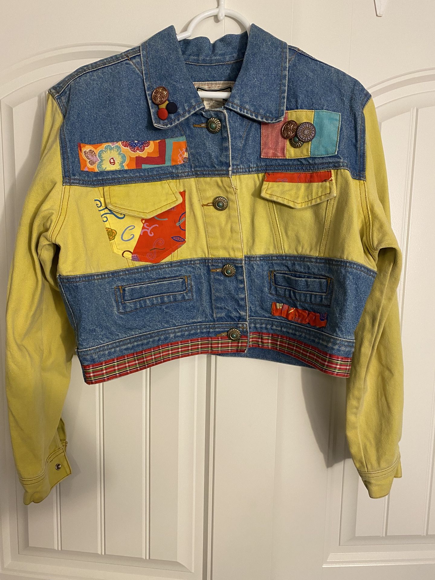 HYPE Multicolored Women’s Denim Jean Jacket; Size Large; Trucker Style; Patchwork; Button Front