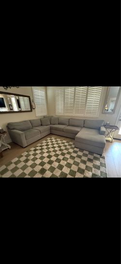 Sectional Couch