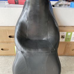 Harley Seat