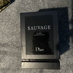 Dior Savuage Elixir 