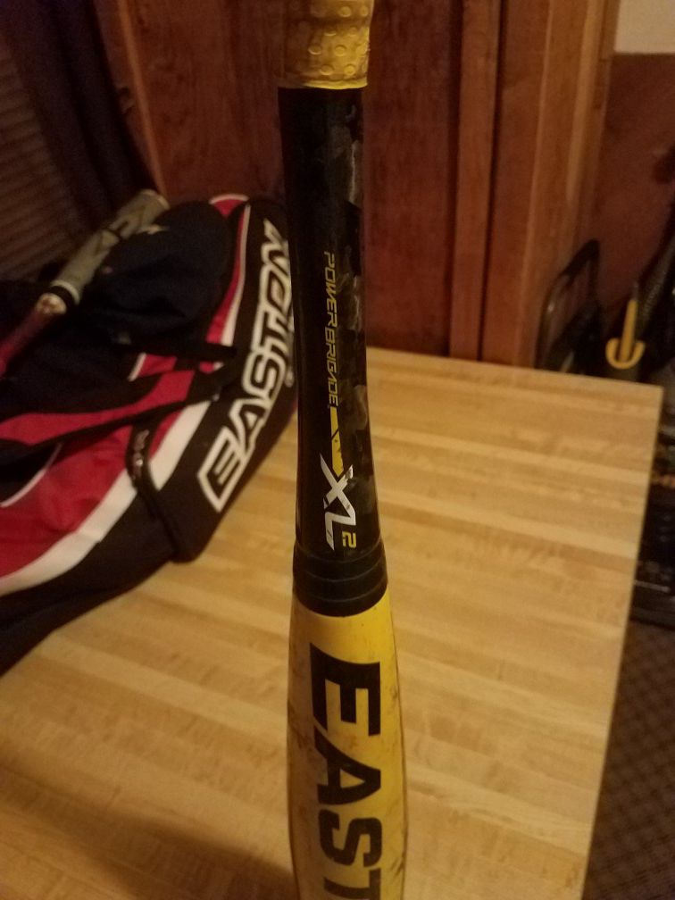 Baseball bat 33/30 Easton