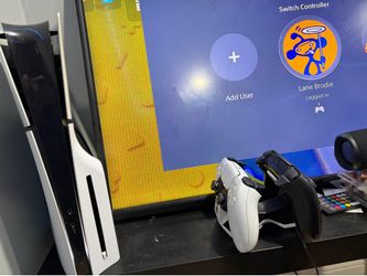 Sony PlayStation 5 (Disc Edition) - Like New + 2 DualSense Controllers with Dual Charging Port.