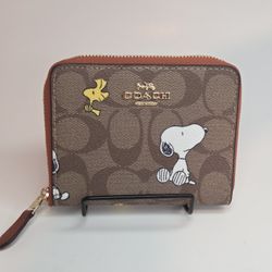 Coach X Peanuts  Signature Leather Snoopy And Woodstock Monogram Tan Zip Wallet