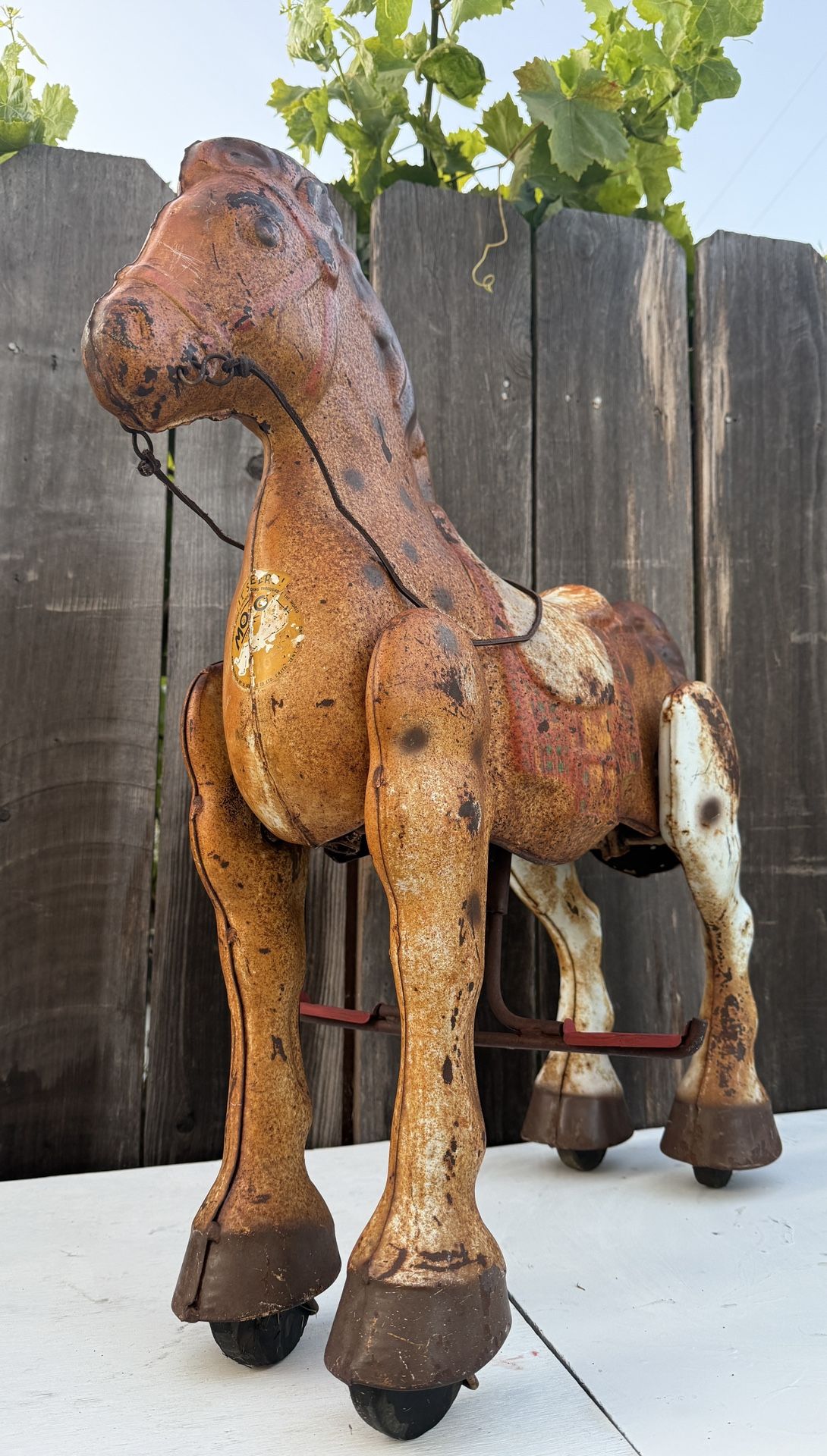 toy horse