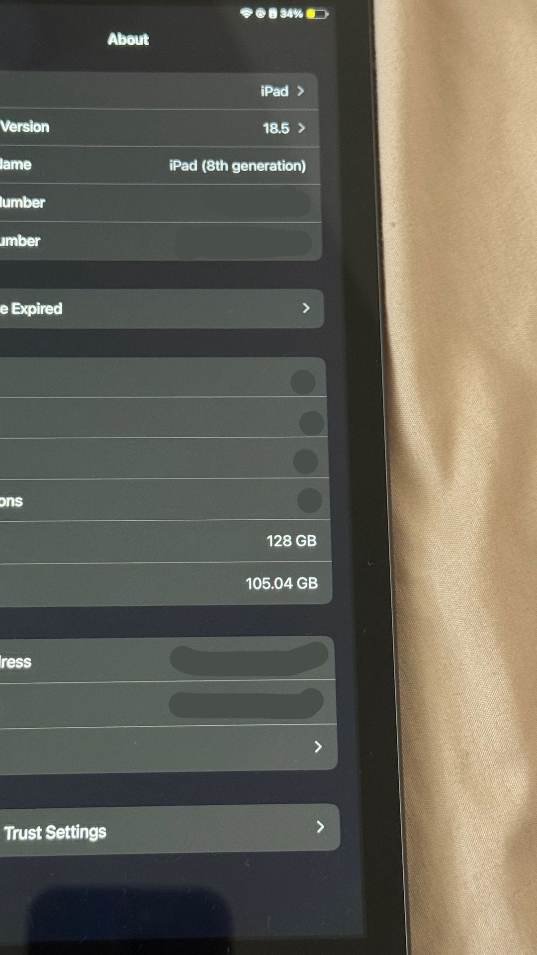 iPad 8th Gen 128GB Wi-Fi – Great Condition!