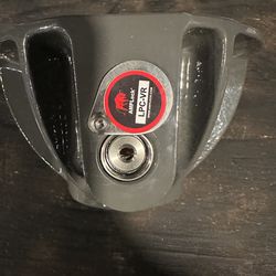 APM fifth wheel lock