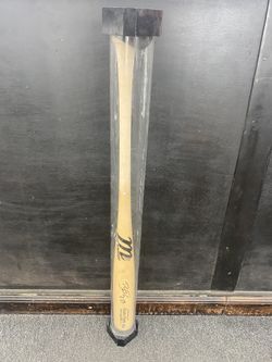 BUSTER POSEY AUTOGRAPHED BAT