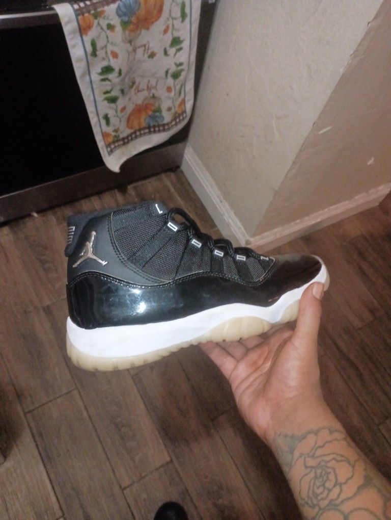 Jordan Retro 11