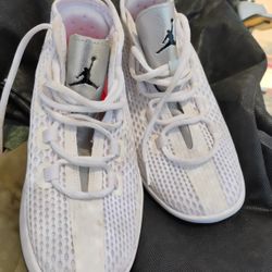 Jordans Women 6