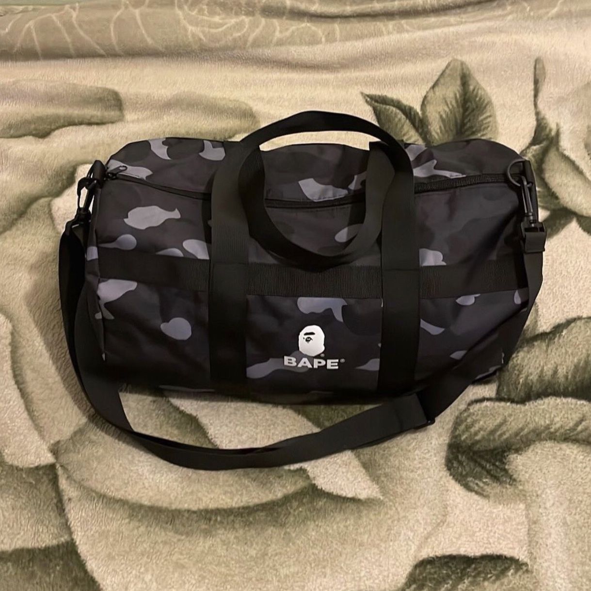 BAPE Duffle Bag for Sale in Los Angeles, CA - OfferUp