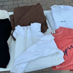 Women’s XL Warm Clothing Bundle 