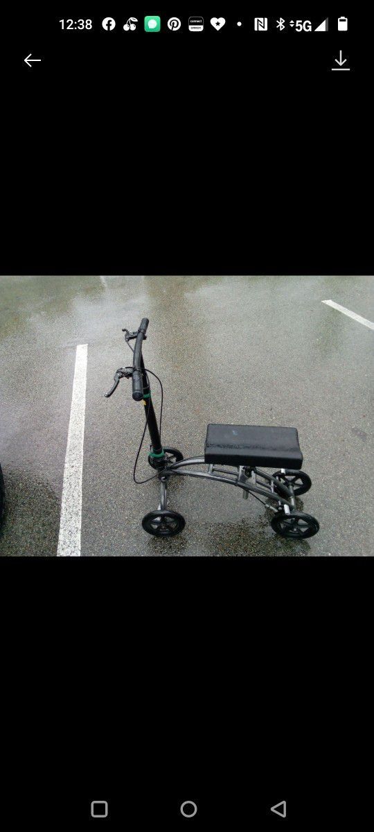 Knee Scooter
