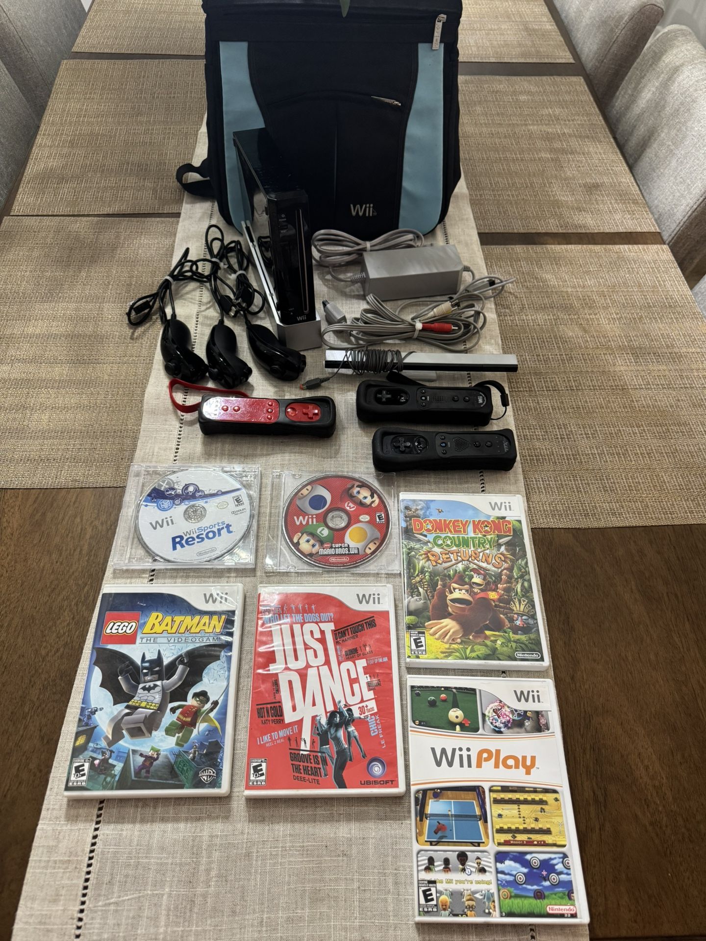 Nintendo Wii Bundle 