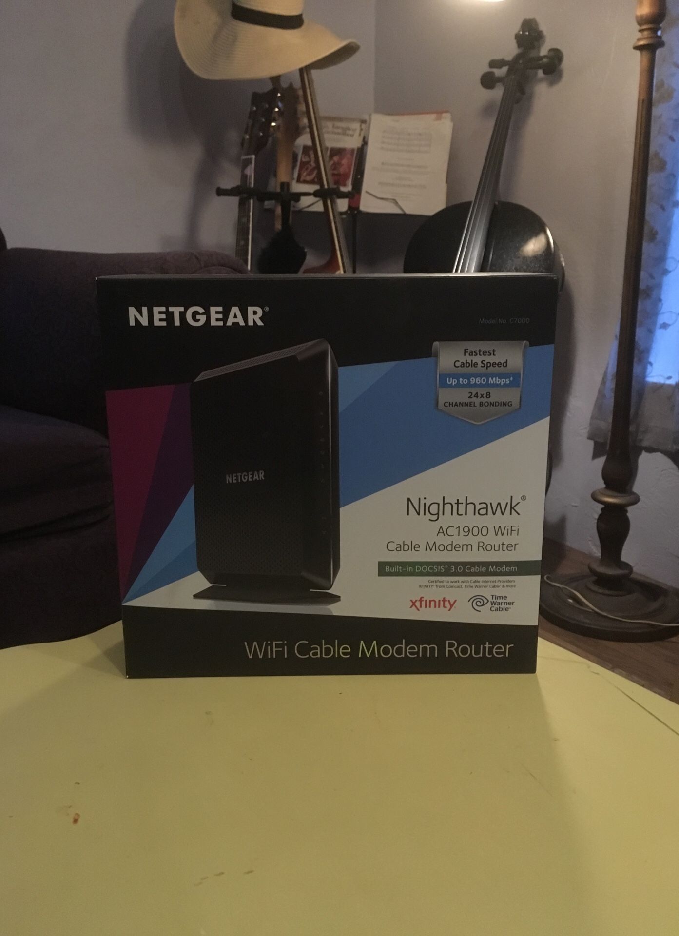 Netgear Nighthawk AC 1900 WiFi Cable Modem Router