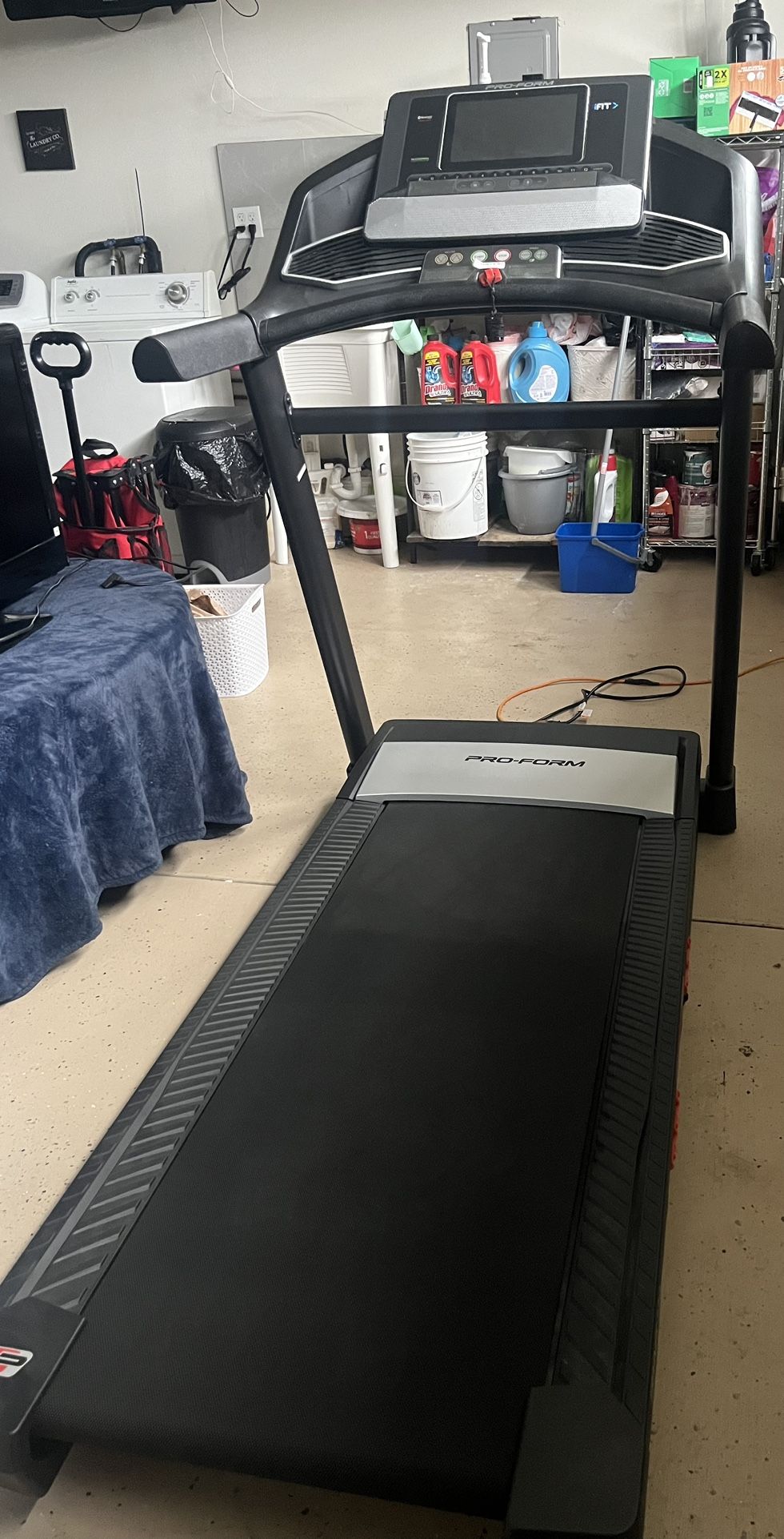Treadmill 