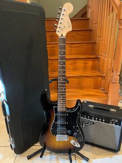 Squier Affinity w/ Hardshell Case, Fender Amp