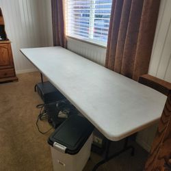 8' Folding Table 