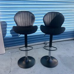 Set of 2 Black Bar Stools – NEW Gas Lifts Installed, Fully Assembled