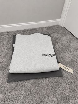 1:1 Essentials Hoddie