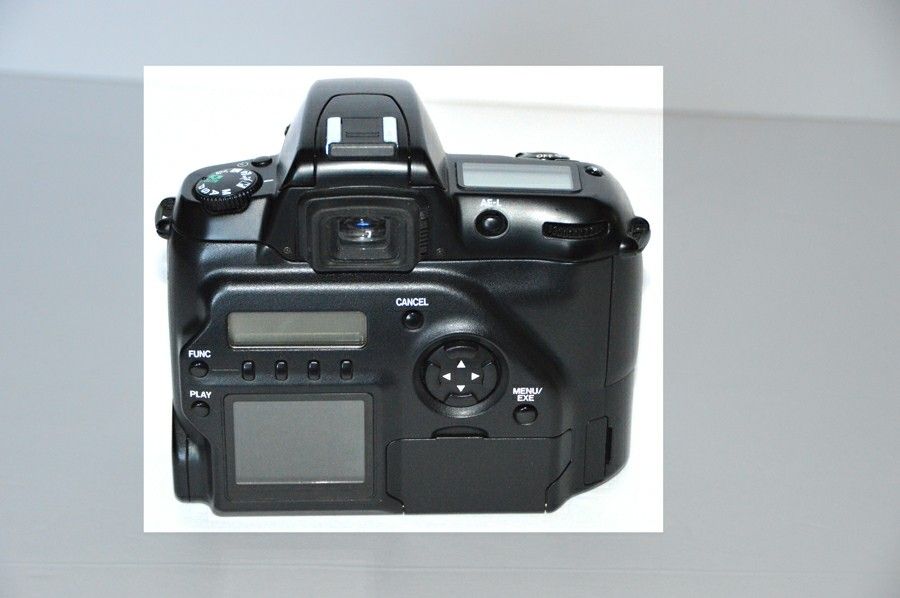 Fuji S1 Pro digital camera
