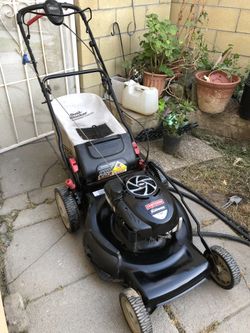 Craftsman ez walk lawn mower 7hp. Self propelled great condition