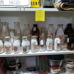 ARIZONA MILK BOTTLES, CAPS, SIGNS, JARS, CALENDARS, BOTTLE ETC. WANTED